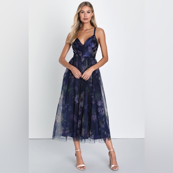 Elaborate Elegance Navy Floral Print Tulle Pleated Midi Dress - Picture 2 of 5